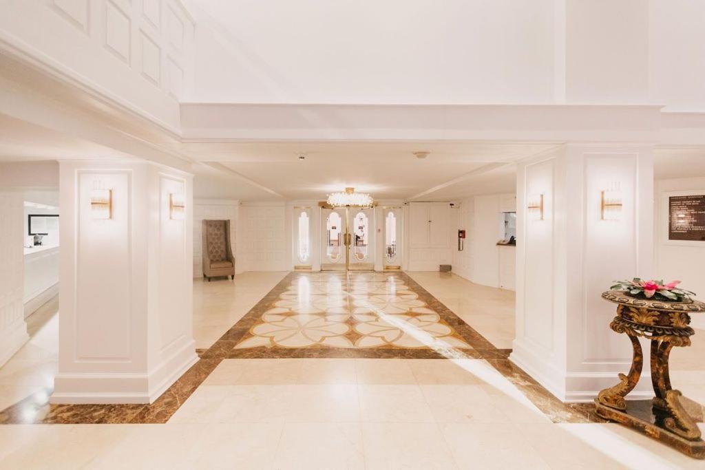 מיאמי ביץ' Alexander 1209 Beachfront Condo With 2 Pools , Beach Access, Sauna, Stores מראה חיצוני תמונה